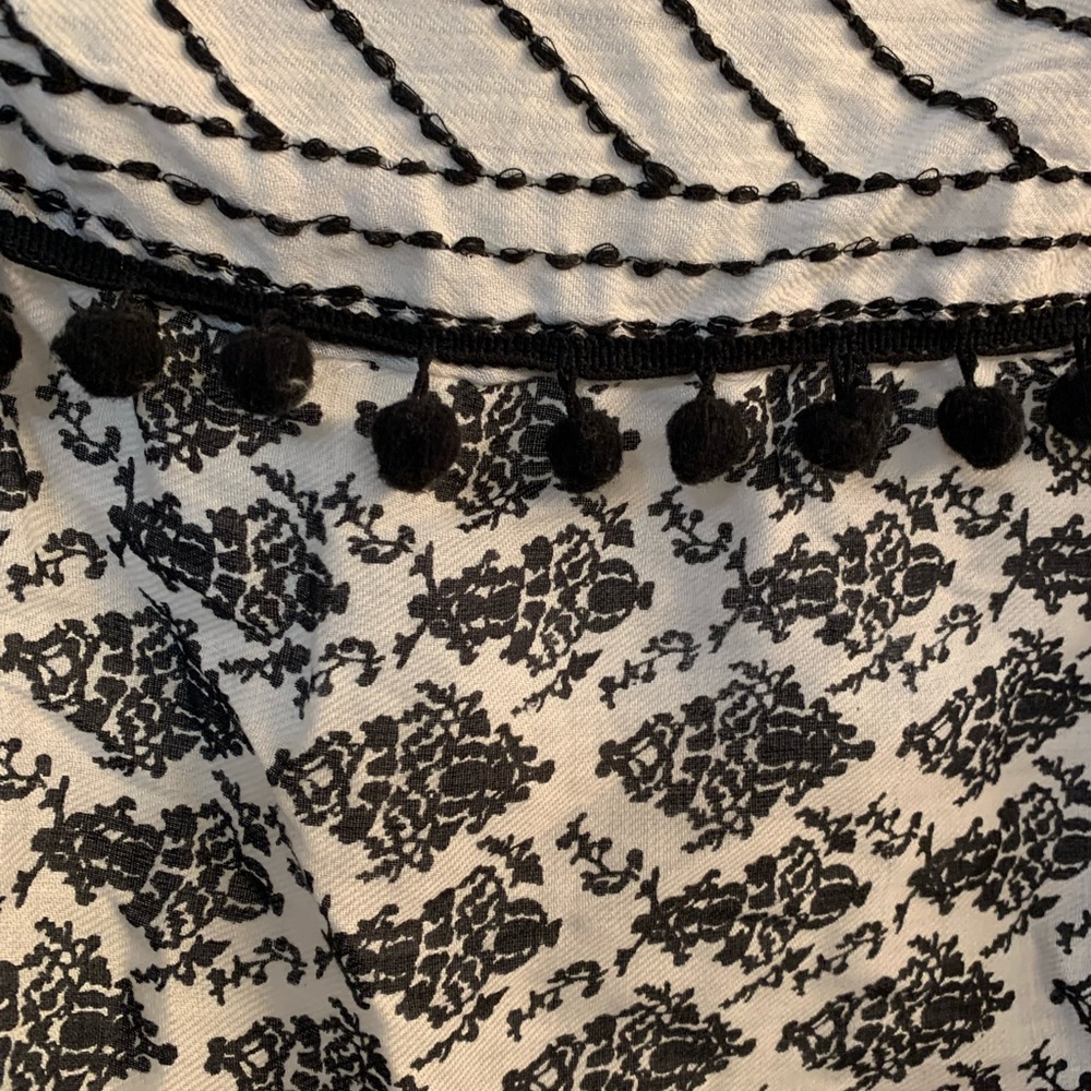 Women’s LOFT infinity scarf - Picture 14 of 14